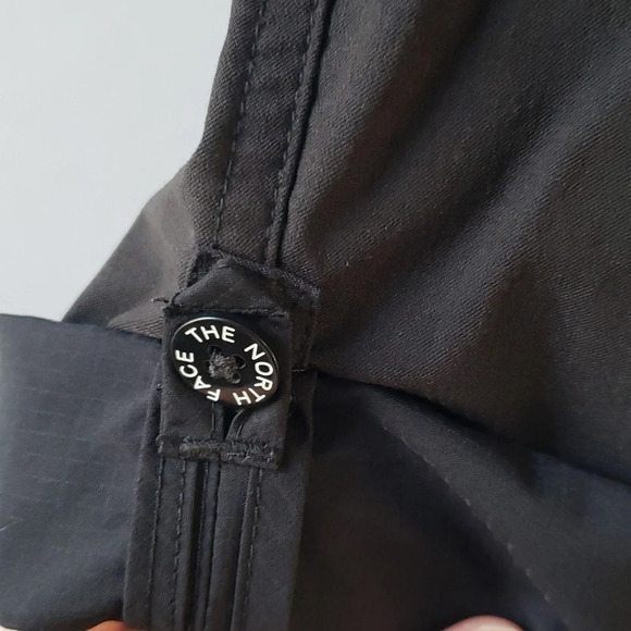 The North Face Shorts Sz 6 Women's Adjustable Length Black - Picture 4 of 16